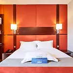 Hotel Kyriad Nantes Sud - Aéroport 3*