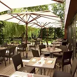 Kyriad Nantes Sud - Aeroport 3*