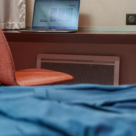 Kyriad Nantes Sud - Aeroport