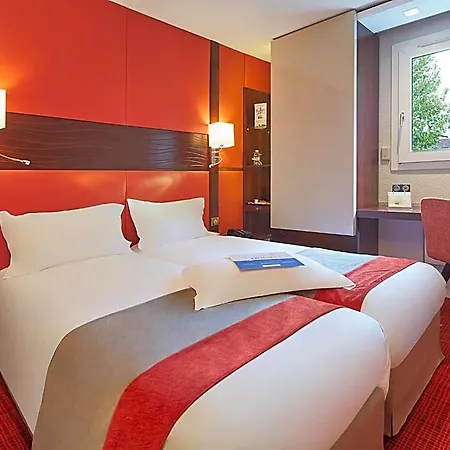 Kyriad Nantes Sud - Aéroport Hotel Bouaye