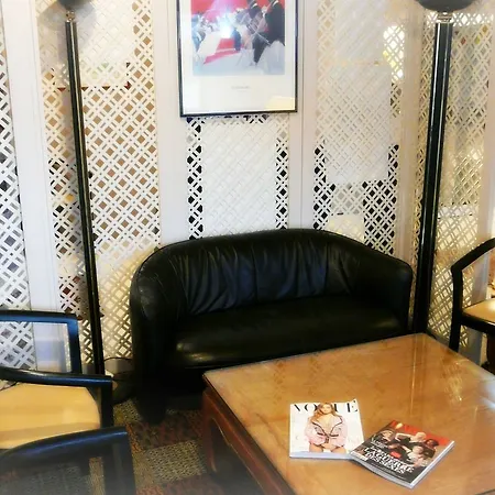 Kyriad Nantes Sud - Aeroport 3* Bouaye