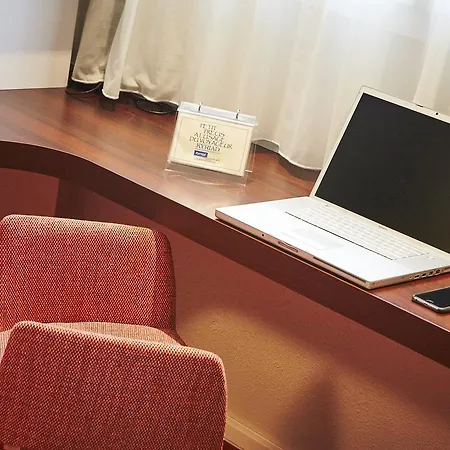 Kyriad Nantes Sud - Aeroport Bouaye