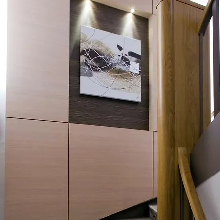 Kyriad Nantes Sud - Aeroport Otel