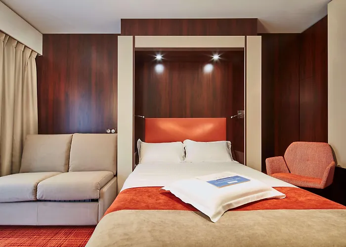 Kyriad Nantes Sud - Aeroport