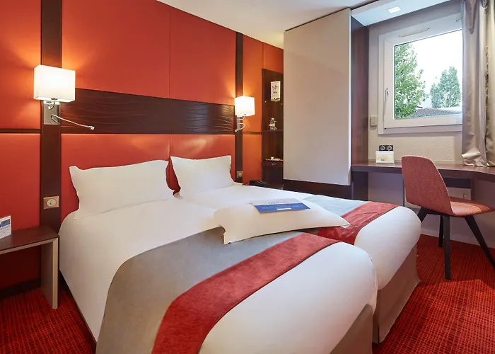 Kyriad Nantes Sud - Aeroport Bouaye