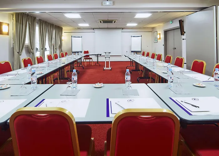 Kyriad Nantes Sud - Aeroport Bouaye