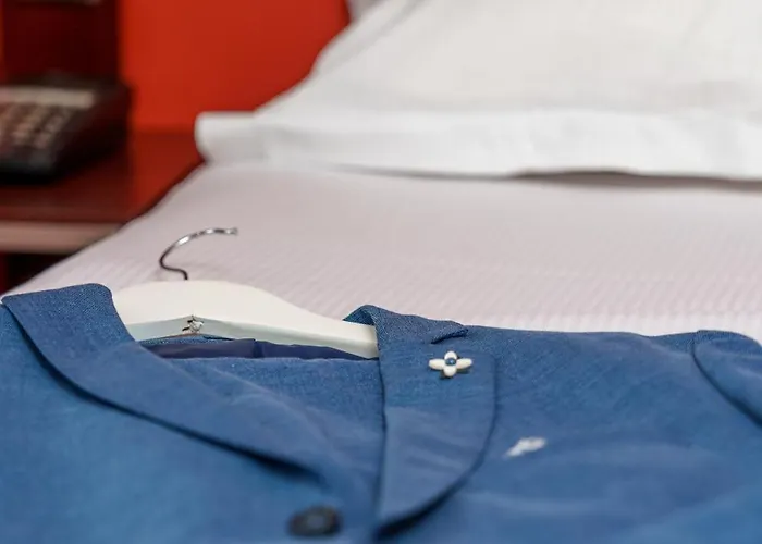 Kyriad Nantes Sud - Aéroport Hotel Bouaye