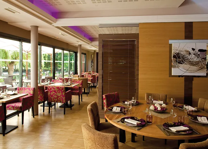 Kyriad Nantes Sud - Aéroport Hotel Bouaye