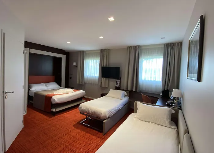 Kyriad Nantes Sud - Aéroport Bouaye