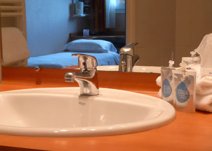 Hotel Kyriad Nantes Sud - Aéroport