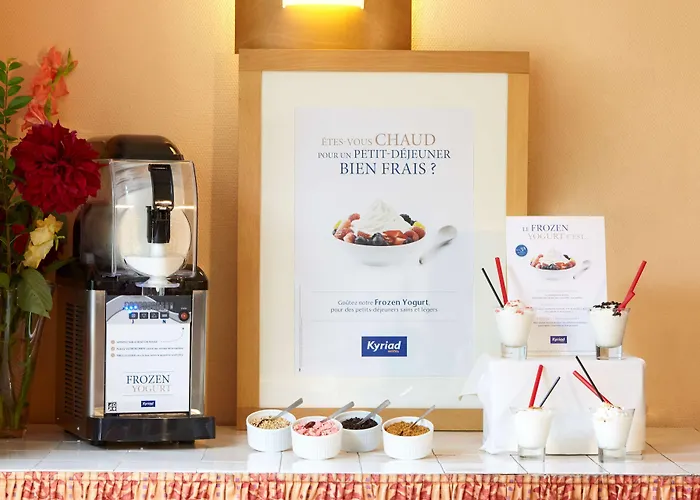 Kyriad Nantes Sud - Aeroport Hotel 3*