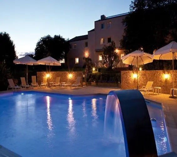 Kyriad Nantes Sud - Aéroport Hotel 3*